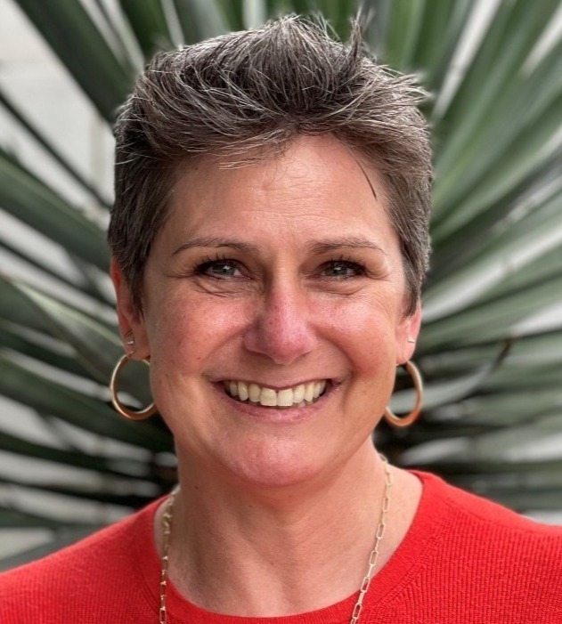 Amy Hayutin Contreras